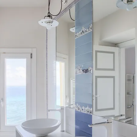 Palazzo Mottola Hotel 3*