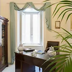 Palazzo Mottola 3* Tropea