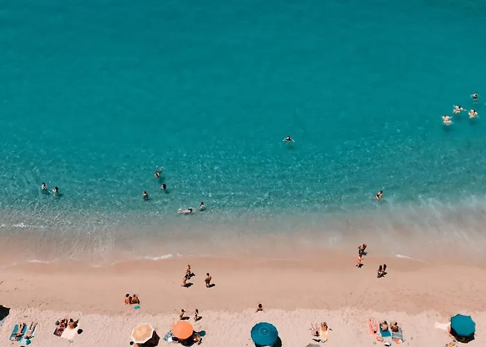 Palazzo Mottola Szálloda 3*