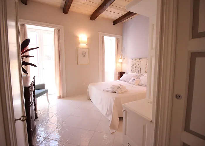 Palazzo Mottola Hotel